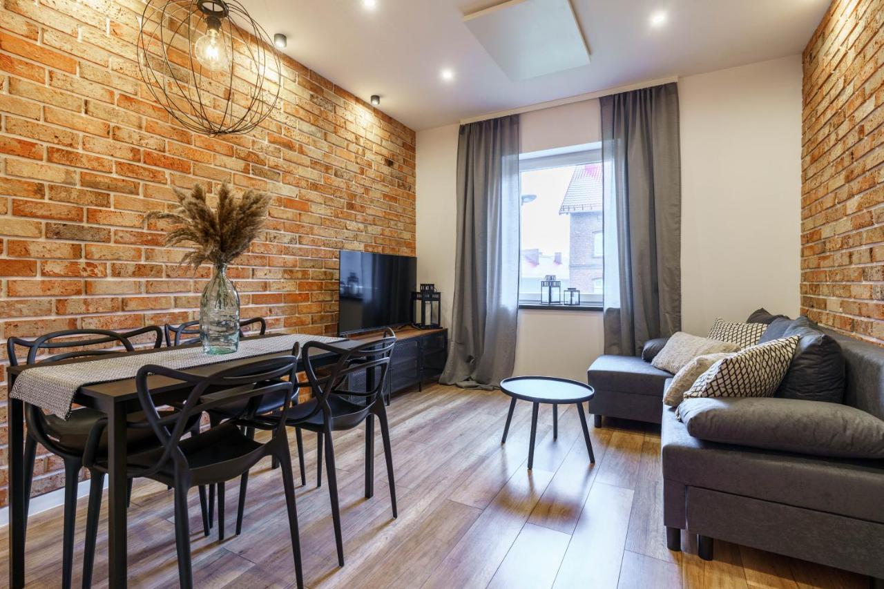 Loftowy Apartament W Sercu Slaska Ruda Slaska Luaran gambar